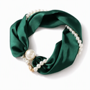 💎 50% dto. Conjunto de pañuelo y collar de perlas desmontables con cierre magnético – fácil de poner y quitar sin nudos. ¡Úsalos juntos o por separado para más estilos! ✨🧣