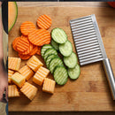 🥔 50% dto. Cuchillo cortador ondulado de acero inoxidable – crea cortes en zigzag en patatas, verduras y frutas. ¡Mango ergonómico antideslizante y fácil de limpiar! ✨🔪